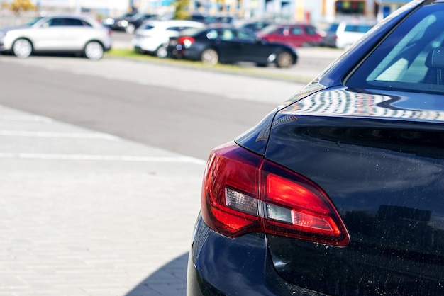 Berline livree a destination par le service de livraison Auto Marchands